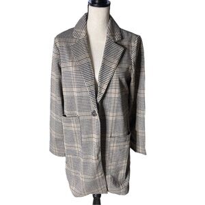 Philosophy Black and White Houndstooth Garment